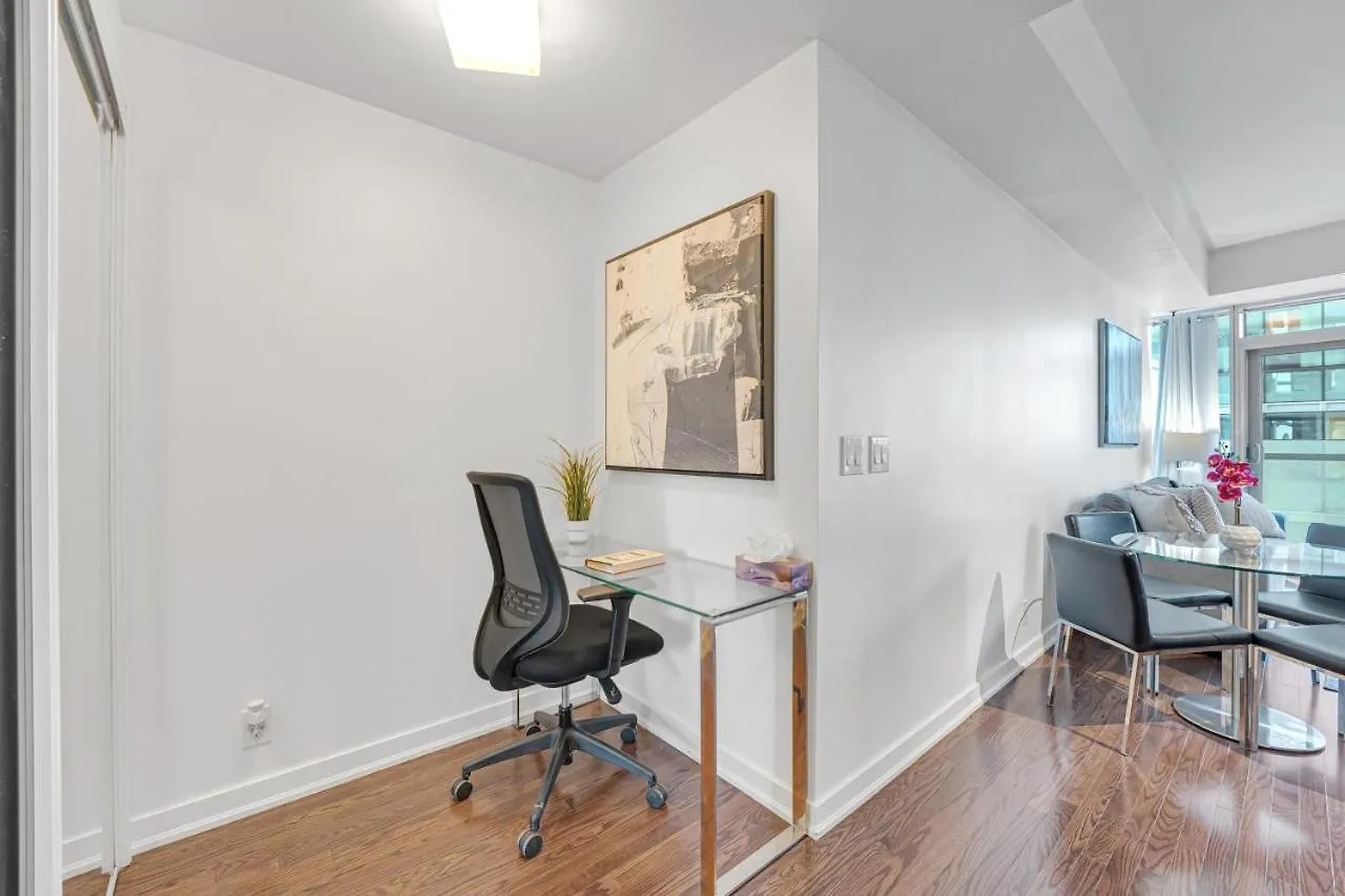 Cozy Unit Near Scotiabank Arena, Mtcc & Rogers Centre Villa Toronto Holiday home