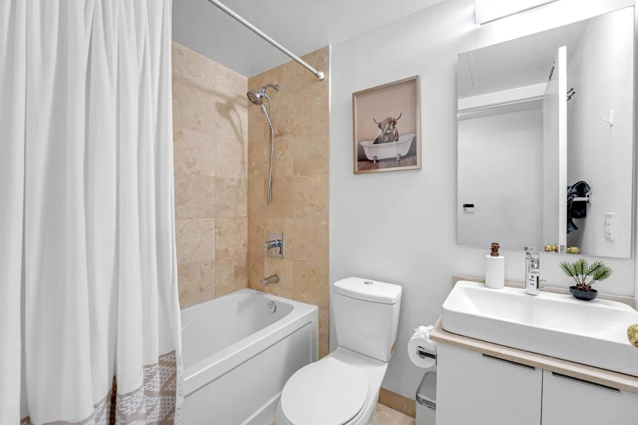 Cozy Unit Near Scotiabank Arena, Mtcc & Rogers Centre Villa Toronto 0*,